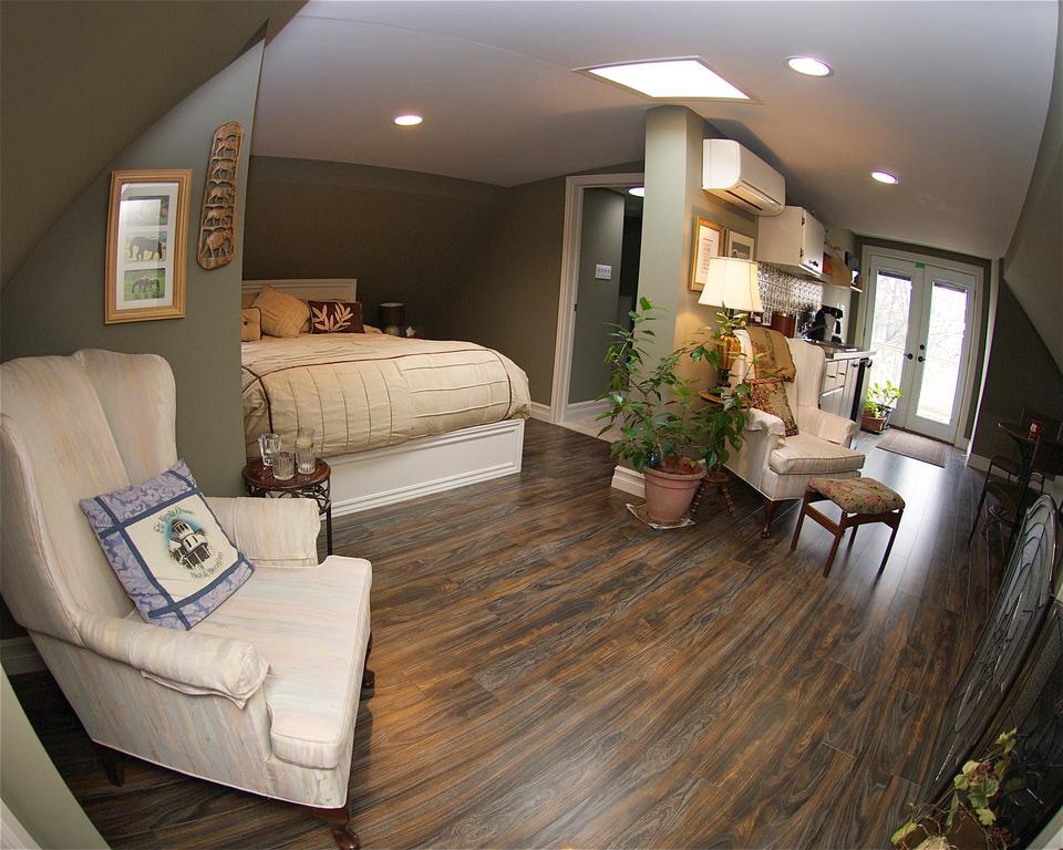 Bondy House Bed & Breakfast Amherstburg Exteriér fotografie